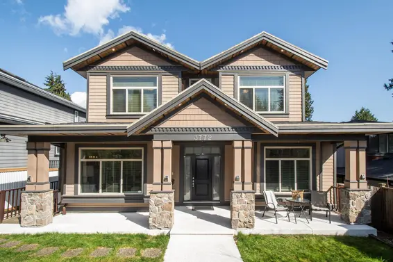 3772 Mountain Highway, North Vancouver