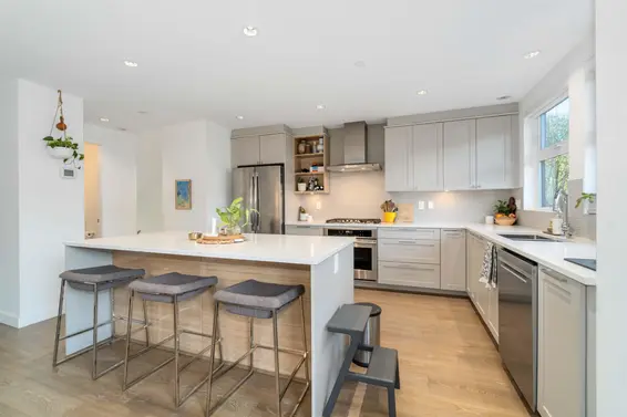 8 856 Orwell Street, Vancouver For Sale - image 7