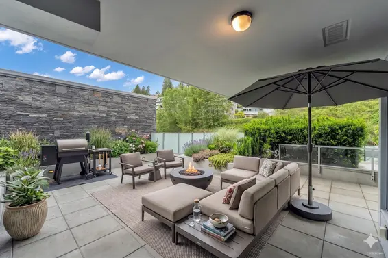 507 788 Arthur Erickson Place, West Vancouver For Sale - image 2