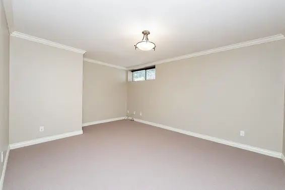 180 West Osborne Road, North Vancouver For Sale - image 30