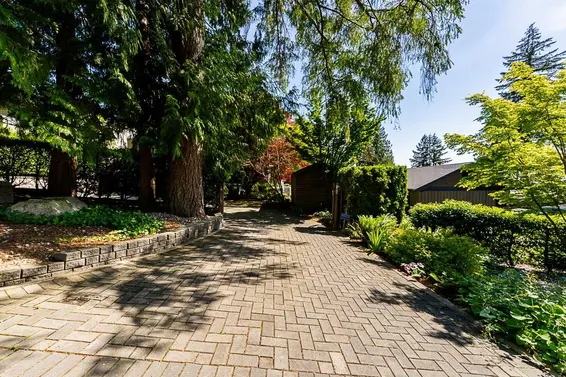 180 West Osborne Road, North Vancouver For Sale - image 39