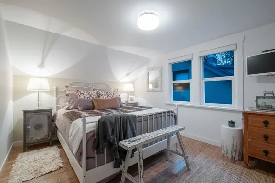 3260 Travers Avenue, West Vancouver For Sale - image 21