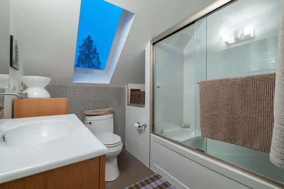 3260 Travers Avenue, West Vancouver For Sale - image 22