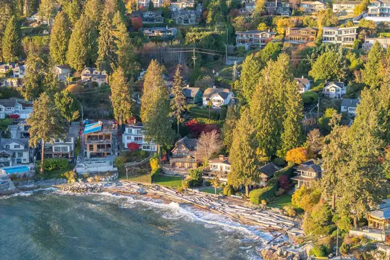3260 Travers Avenue, West Vancouver For Sale - image 6