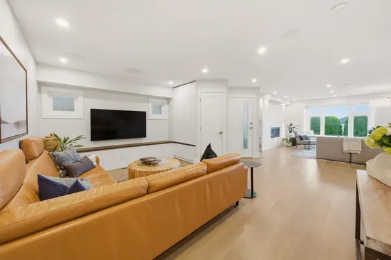 308 East 6th Street, North Vancouver For Sale - image 23