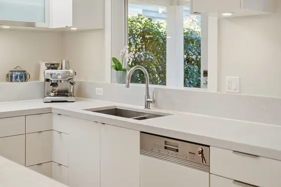 1181 Keith Road, West Vancouver For Sale - image 14