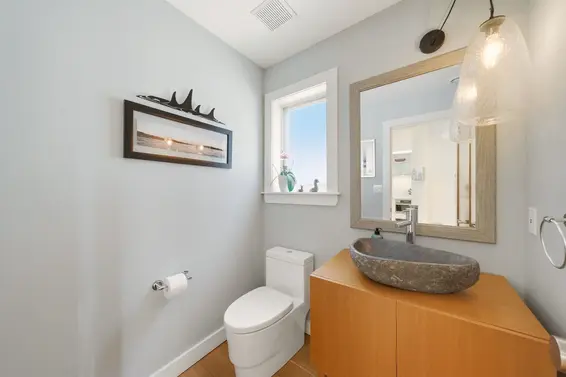 1181 Keith Road, West Vancouver For Sale - image 21