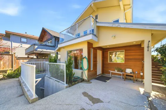 1181 Keith Road, West Vancouver For Sale - image 36