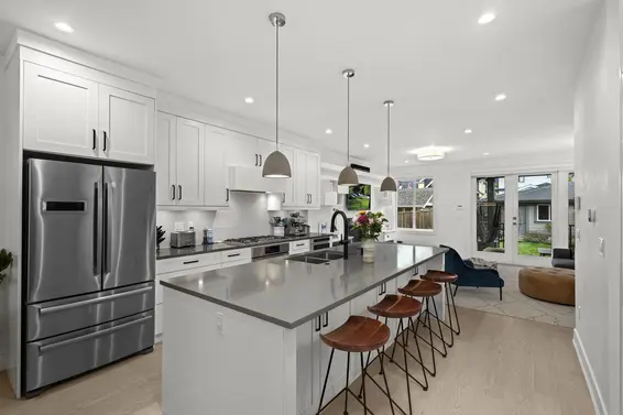 340 East 12th Street, North Vancouver For Sale - image 11