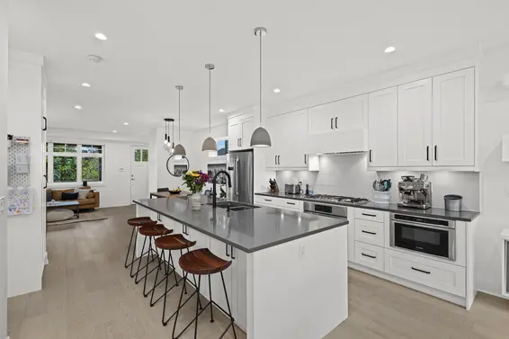 340 East 12th Street, North Vancouver For Sale - image 14