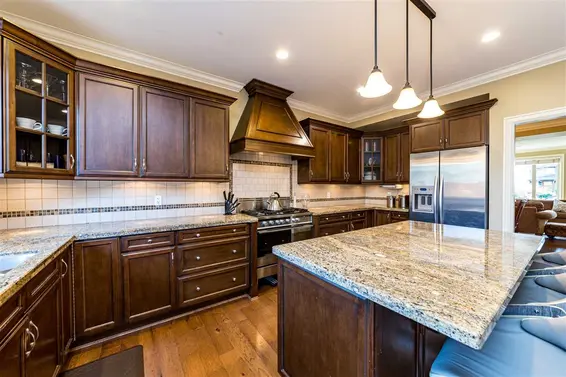 624 East 14Th Street, North Vancouver For Sale - image 11