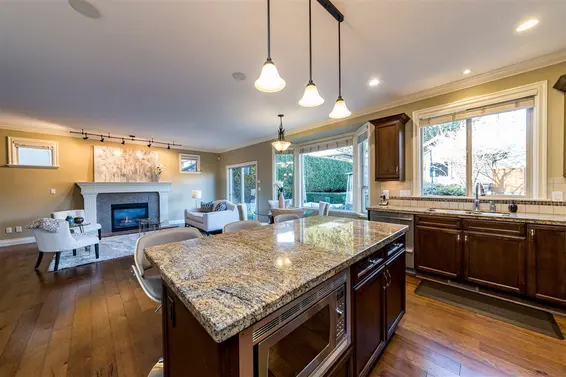 624 East 14Th Street, North Vancouver For Sale - image 12