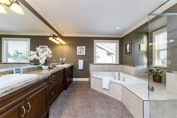 624 East 14Th Street, North Vancouver For Sale - image 20