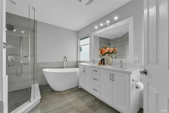 633 Fir Street, North Vancouver For Sale - image 24