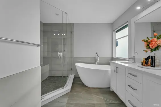 633 Fir Street, North Vancouver For Sale - image 25