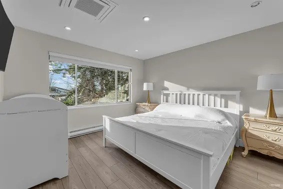 633 Fir Street, North Vancouver For Sale - image 31