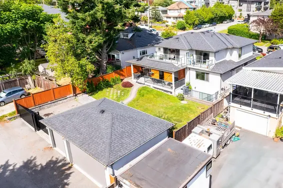 2553 Western Avenue, North Vancouver For Sale - image 38