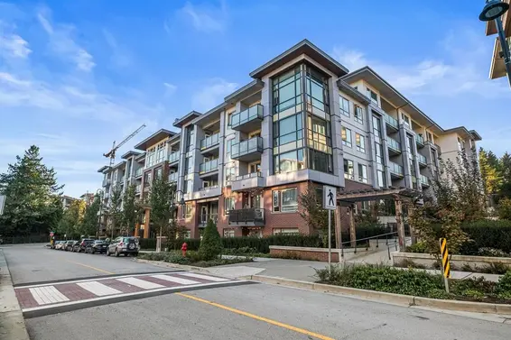 410 2651 Library Lane, North Vancouver