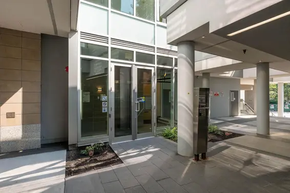 404 1061 Marine Drive, North Vancouver For Sale - image 38