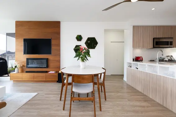 404 1061 Marine Drive, North Vancouver For Sale - image 6