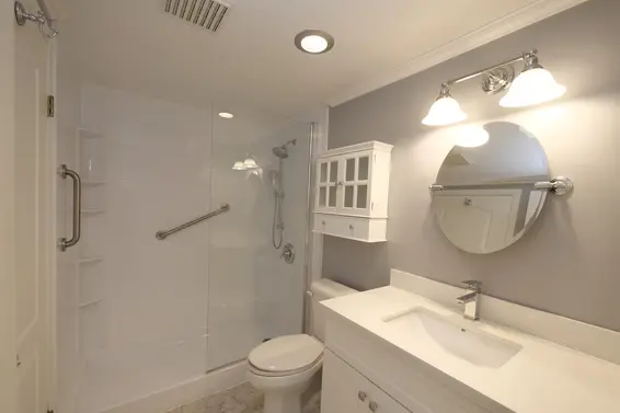 1213 1327 East Keith Road, North Vancouver For Sale - image 10