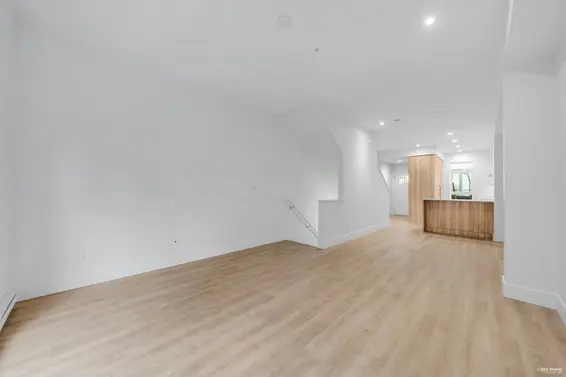 105 2320 Emery Court, North Vancouver For Sale - image 10