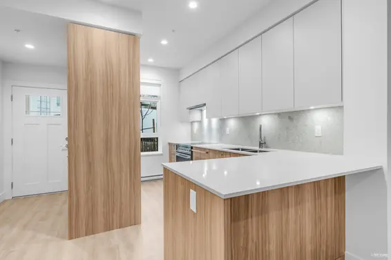 105 2320 Emery Court, North Vancouver For Sale - image 7