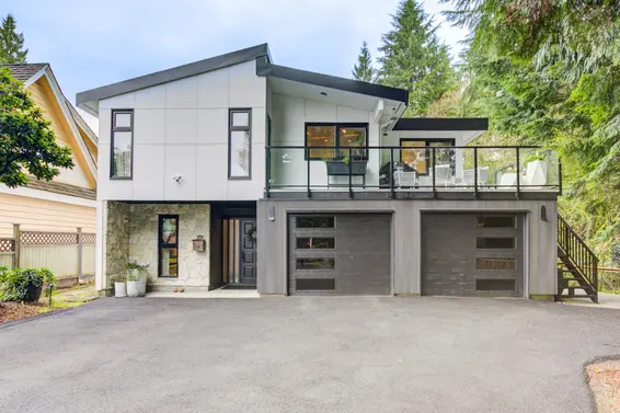 2836 Violet Street, North Vancouver