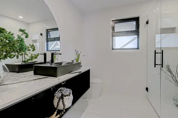 2836 Violet Street, North Vancouver For Sale - image 16