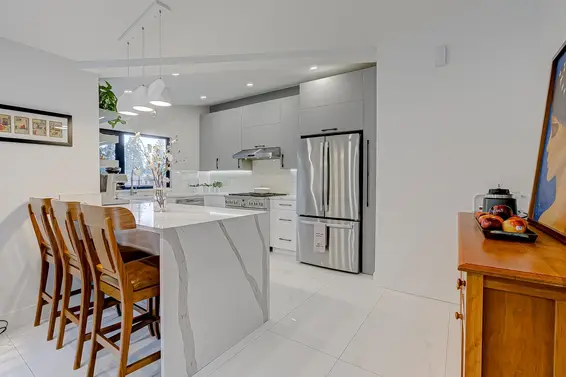 2836 Violet Street, North Vancouver For Sale - image 3