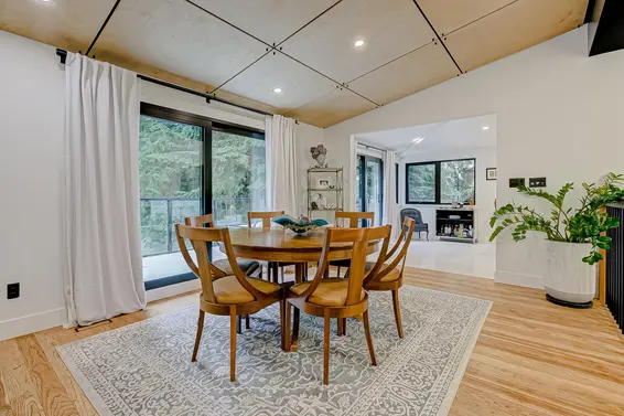 2836 Violet Street, North Vancouver For Sale - image 5