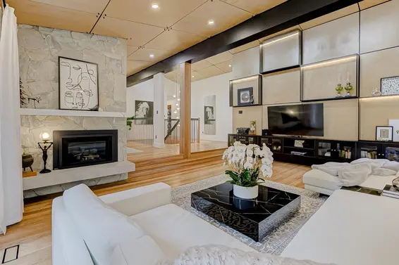 2836 Violet Street, North Vancouver For Sale - image 7