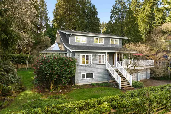 4715 Highway, West Vancouver
