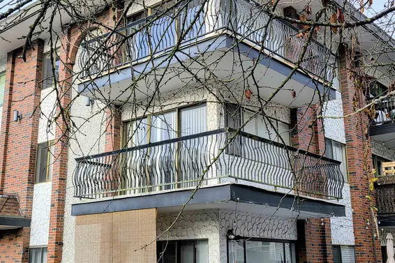 208 214 East 15th Street, North Vancouver For Sale - image 7