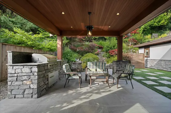 2643 Nelson Avenue, West Vancouver For Sale - image 3