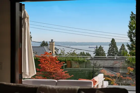 2643 Nelson Avenue, West Vancouver For Sale - image 8