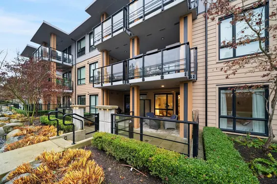 201 3220 Connaught Crescent, North Vancouver For Sale - image 19