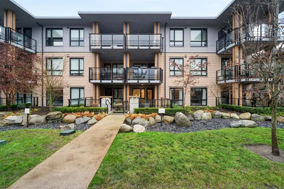 201 3220 Connaught Crescent, North Vancouver For Sale - image 20