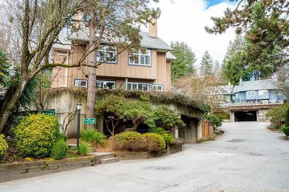 42 900 West 17th Street, North Vancouver For Sale - image 2