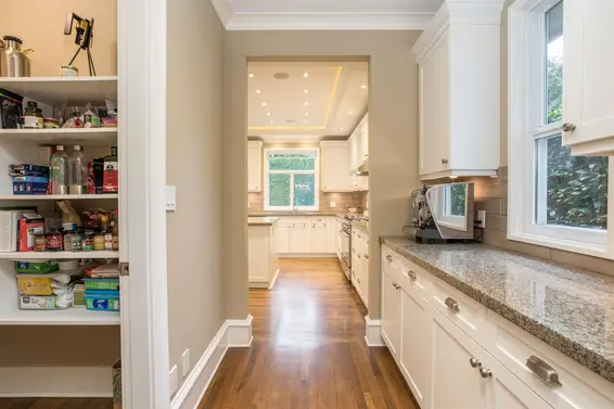 6417 Pitt Street, West Vancouver For Sale - image 14