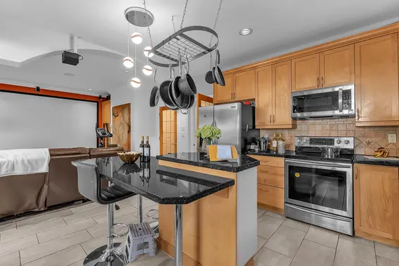 786 West 17th Street, North Vancouver For Sale - image 11