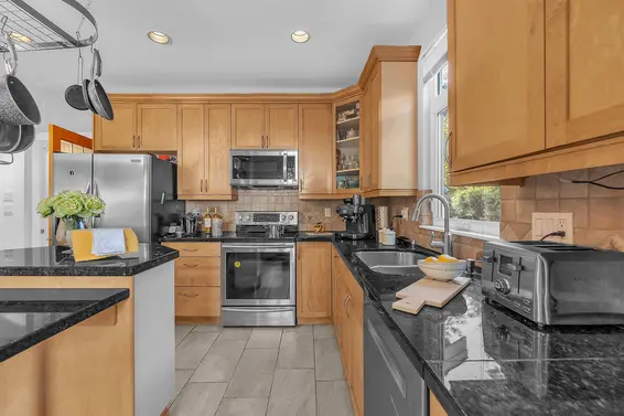 786 West 17th Street, North Vancouver For Sale - image 12