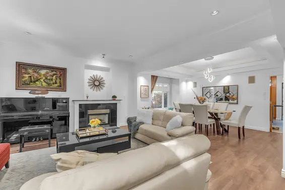 786 West 17th Street, North Vancouver For Sale - image 2