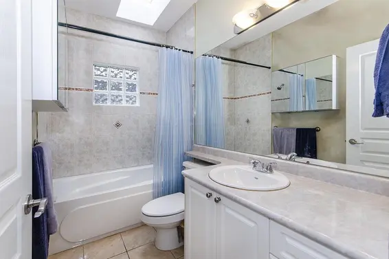 522 East 4th Street, North Vancouver For Sale - image 16