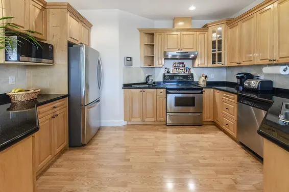522 East 4th Street, North Vancouver For Sale - image 9