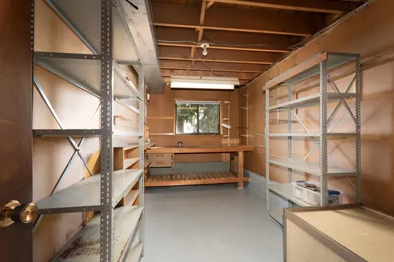 1018 Cloverley Street, North Vancouver For Sale - image 36