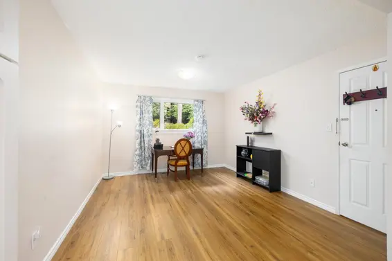 1135 Heritage Boulevard, North Vancouver For Sale - image 3