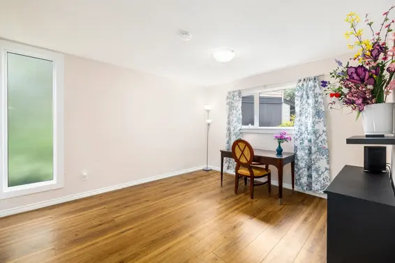 1135 Heritage Boulevard, North Vancouver For Sale - image 4