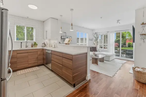 104 365 East 1st Street, North Vancouver For Sale - image 4