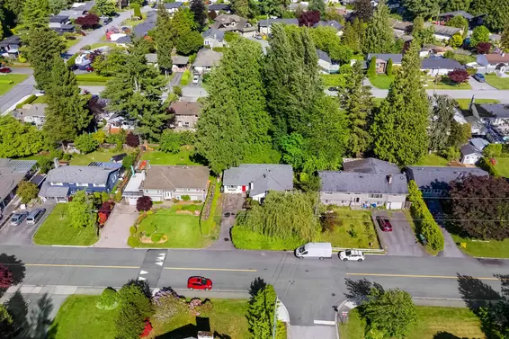 2640 Viewlynn Drive, North Vancouver For Sale - image 6